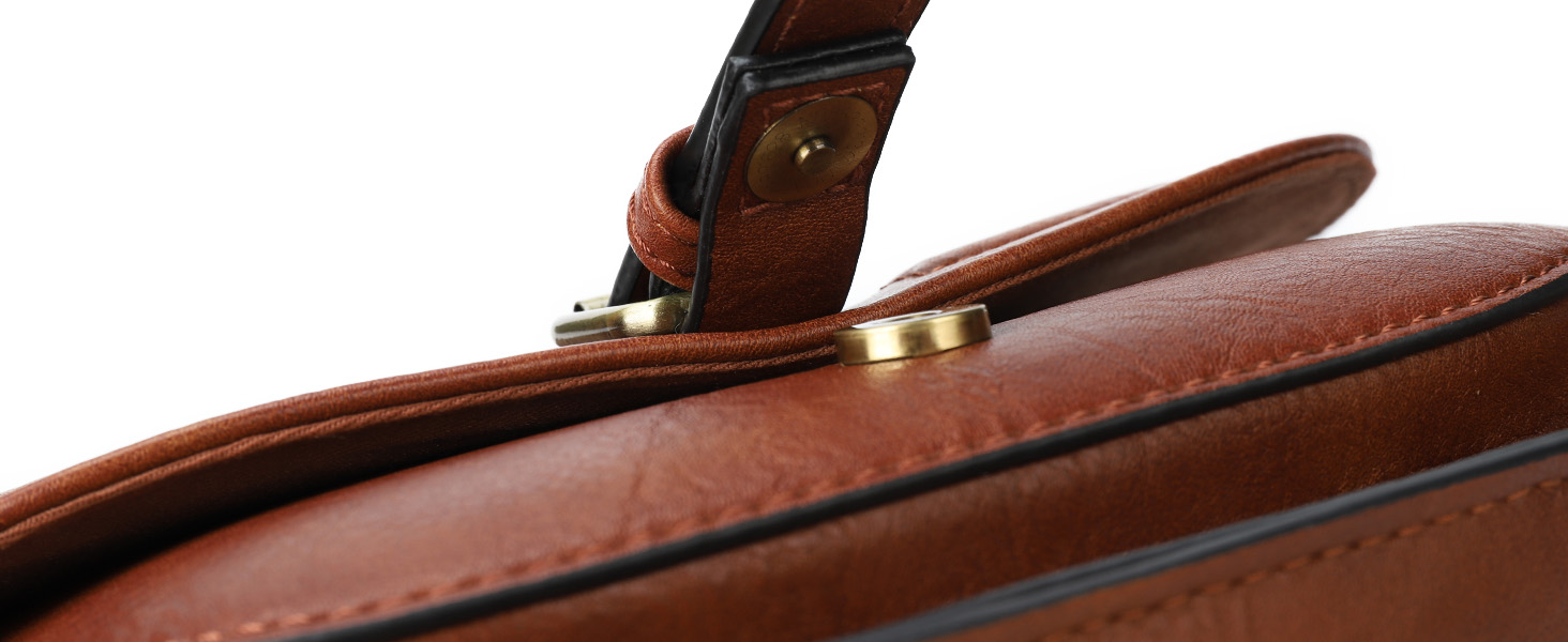 Fermeture à pression magnétique