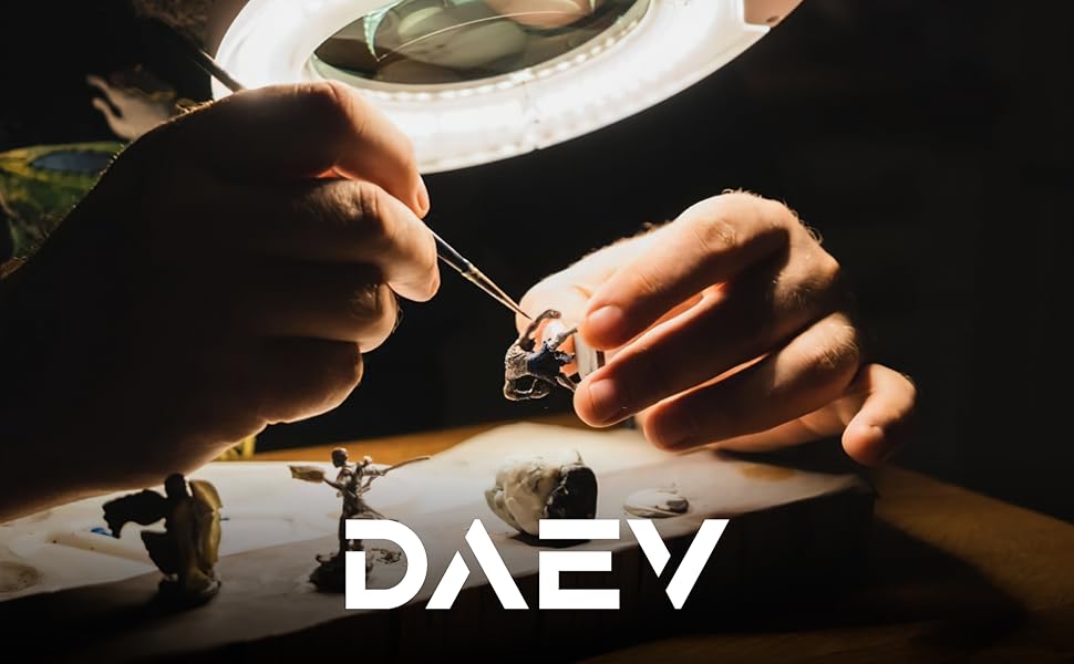 DAEV Magnifying Lamp