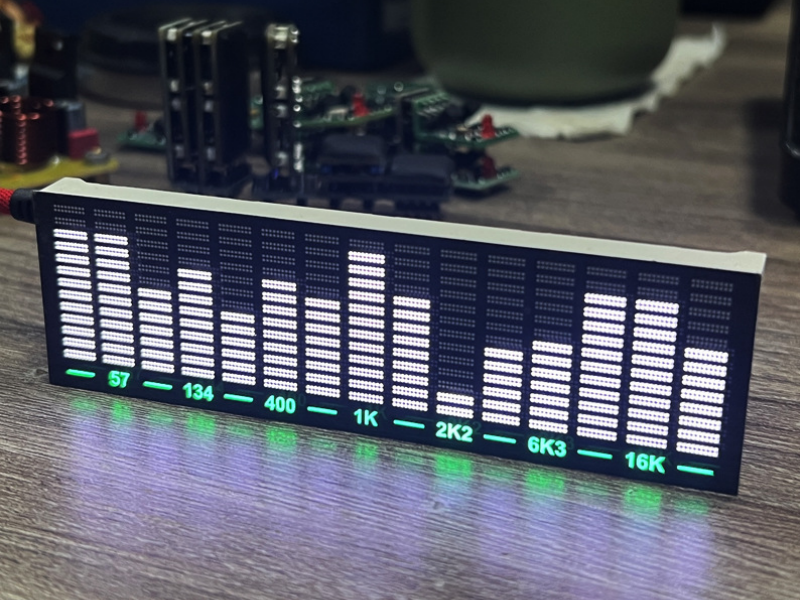 自作エフェクター Spectrum Sound Visualizer 3 sddefault.jpg