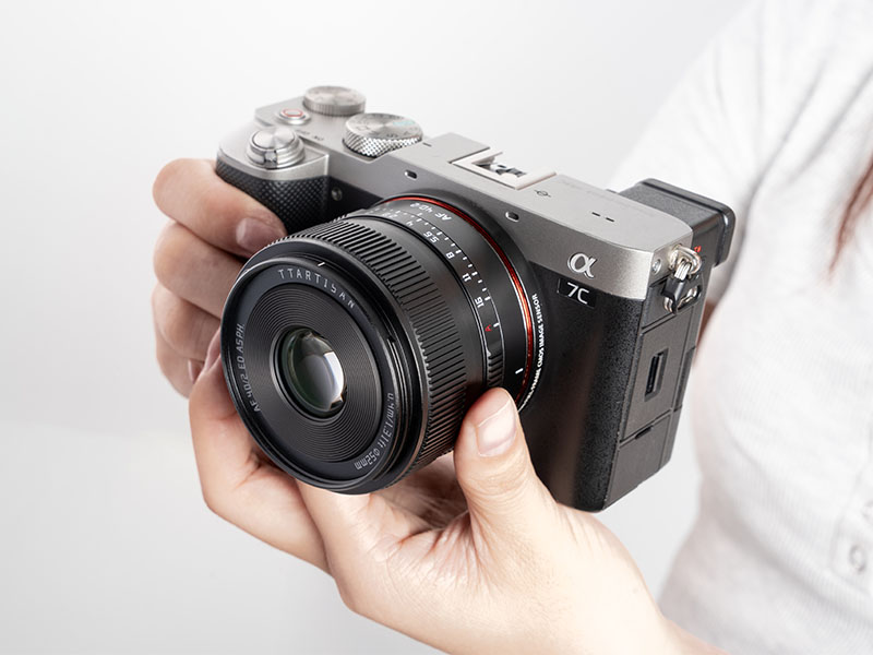 Amazon.co.jp: TTARTISAN AF 40mm F2 フルサイズ対応 レンズ オート