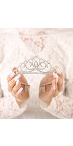 crowns for women