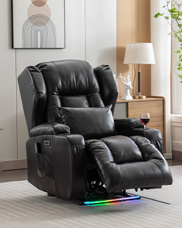 Elektrischer Relaxsessel aus schwarzem Leder mit Massagefunktion, Getränkehaltern und LED-Sockelbeleuchtung. Verfügt über eine weiche Polsterung und eine Seitentasche zur