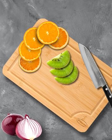 Wooden Cutting Boards, Bamboo Wood Cutting Board Set with Deep Juice Groove