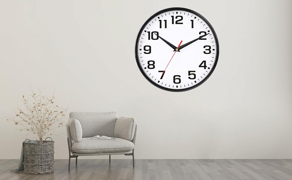 Modern Elegant Wall Clock