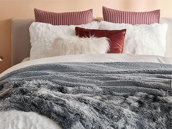 Soft Faux Fur Blanket