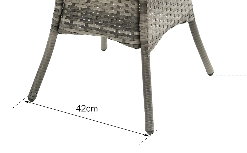 round rattan coffee table