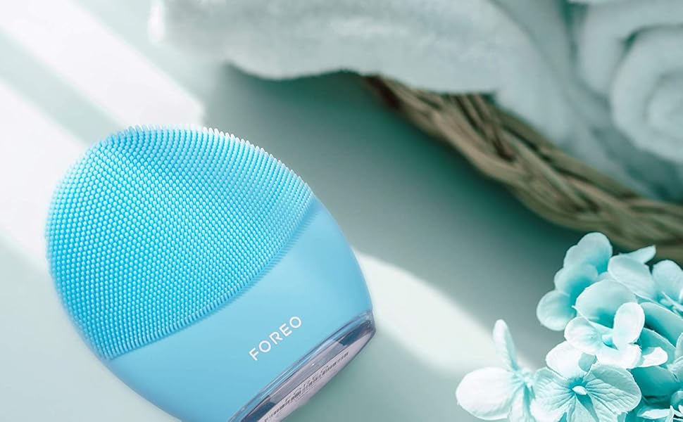 新品・未使用 フォレオ ルナ3 FOREO LUNA 3 混合肌用 ブルー 試してみた】FOREO luna 3のリアルな口コミ・レビュー | LIPS