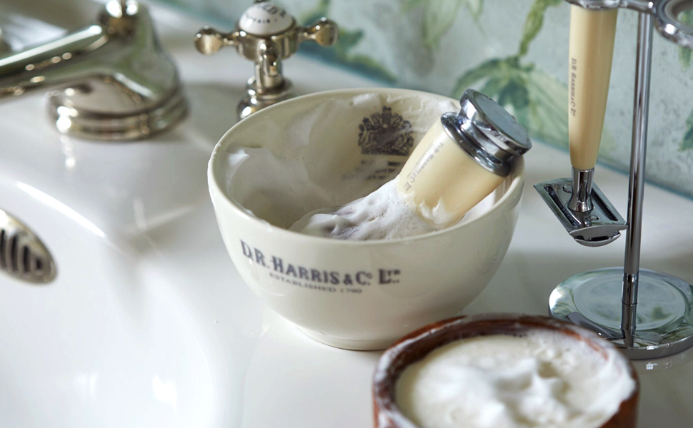 HERB SS CREAM 35g 4本セット Amazon | ロイヤル化粧品 ロイヤルハーブ SSクリーム 50g 保湿