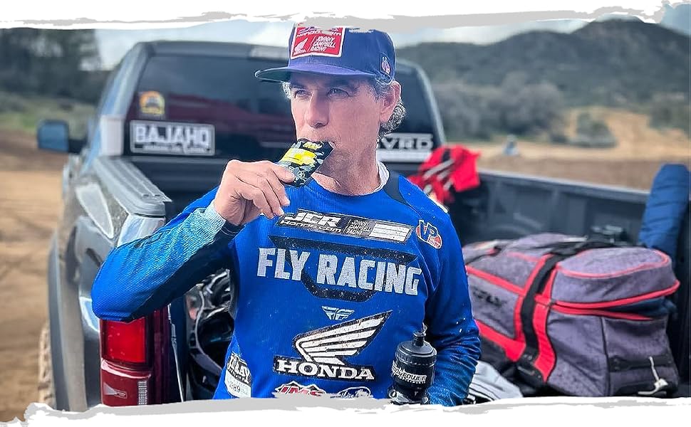 Middle-aged man using mana gel