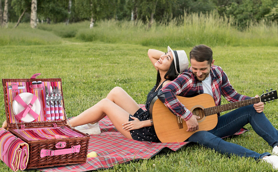 HYBDAMAI Willow Picnic Basket Set for 4 Persons with