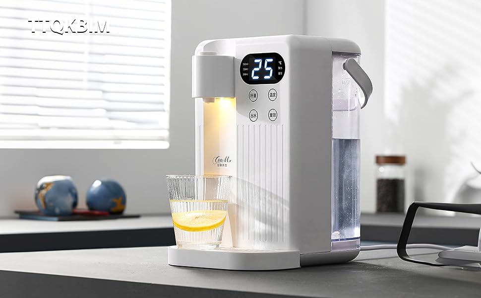 Portable instant hot water dispenser