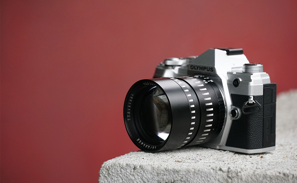 TTArtisan 50mm f/0.95 C Zマウント ニコンZ Amazon.com : TTartisan 50mm F0.95 APS-C Lens Large Aperture