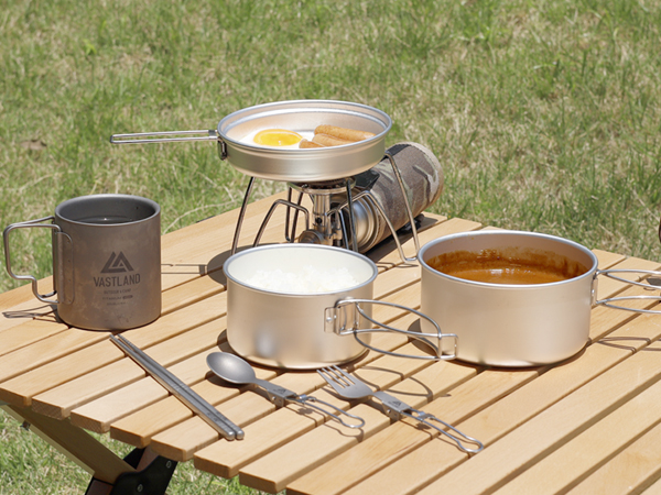 値下げ限定☆peak クッカー4点セット（titanium） 収納袋付き 値下げ限定☆peak クッカー4点セット（titanium） 収納袋付き