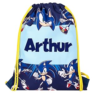 sur fond bleu avec des personnages de hérisson de dessin animé. Le gros texte « Arthur » est affiché bien en évidence. Cordon de serrage et bordure jaunes