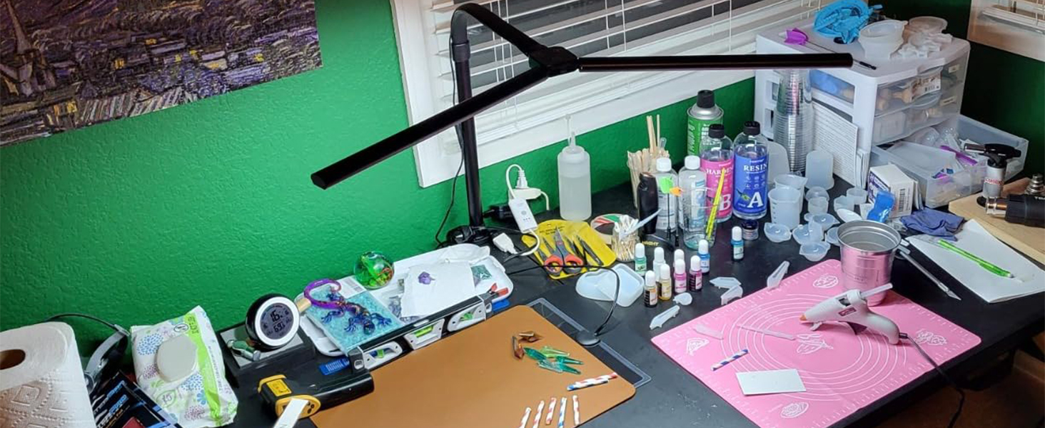 desk lamp