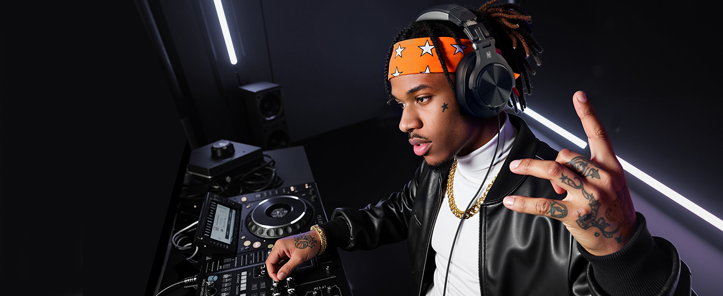 Wired Headphones