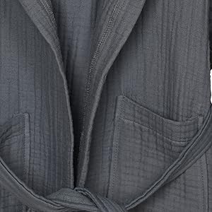 D&amp;D Collection Muslin Bathrobe Towel,