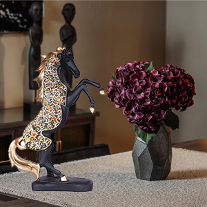 standing horse