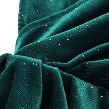 Ruched detail makes the party dress more special.