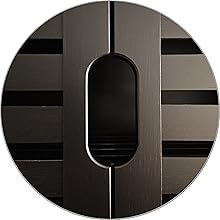 Built-in curved door handles