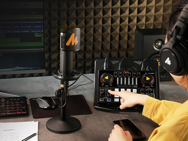 MAONOCAS 本体1台+マイク2本+ヘッドホン2本 デュアルバンドル MAONOCAS 本体1台+マイク2本+ヘッドホン2本 デュアルバンドル