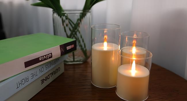 Flickering Flameless Candles