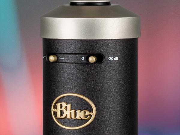 【お買い得】Blue Baby Bottle Monumental Blue Baby Bottle