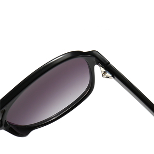gelbe Brille