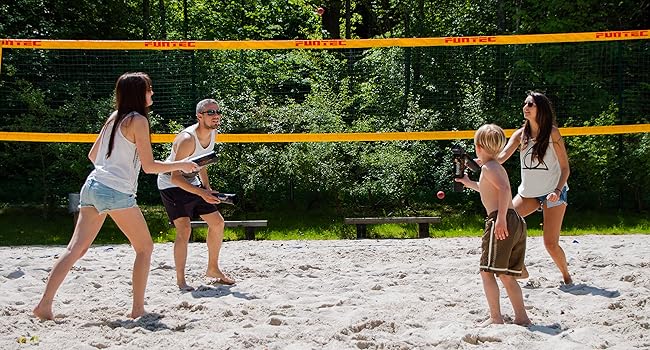 Bassalo Spiel auf dem Volleyball Feld