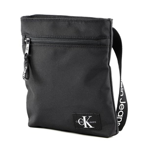   カルバンクライン ショルダーバッグ 斜め掛け ブラック Calvin Klein カルバンクライン ショルダーバッグ 斜め掛け