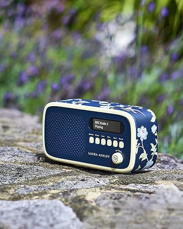 VQ dexter dab radio dab+ Digital & radio portable radios mains and battery small bluetooth radio