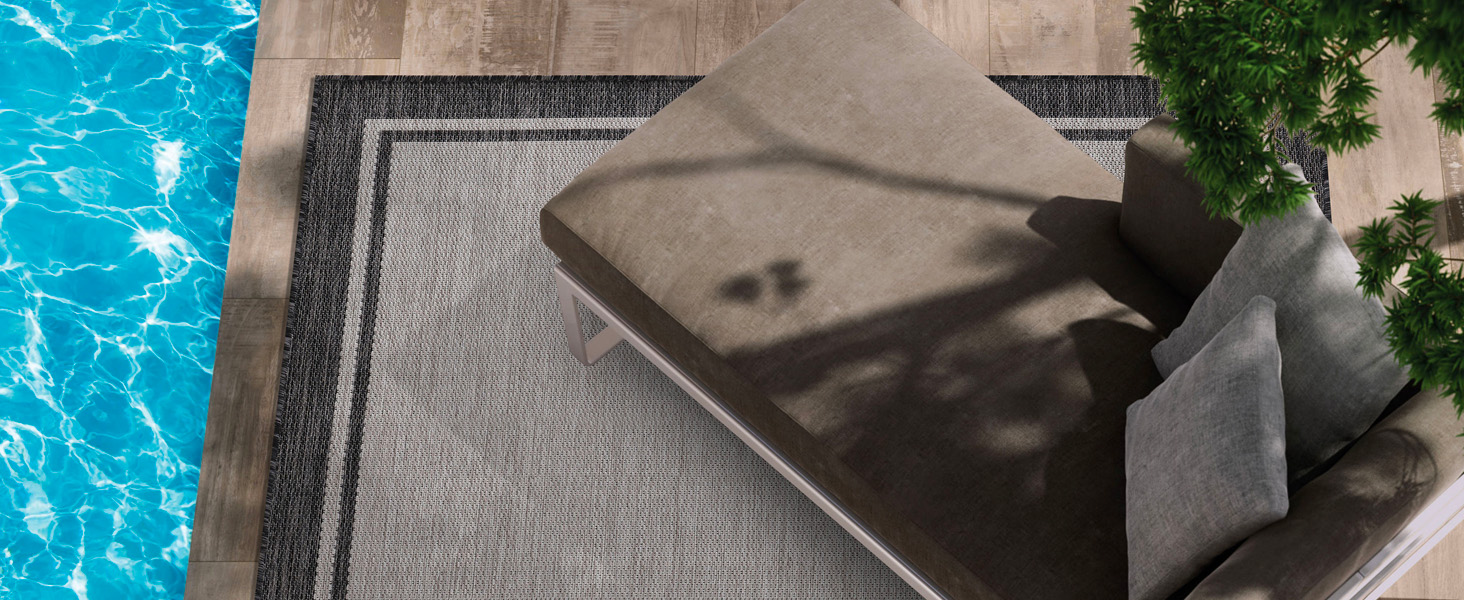 CAMILSON Indoor Outdoor Rug, 5x7 Bordered Dark Grey Black