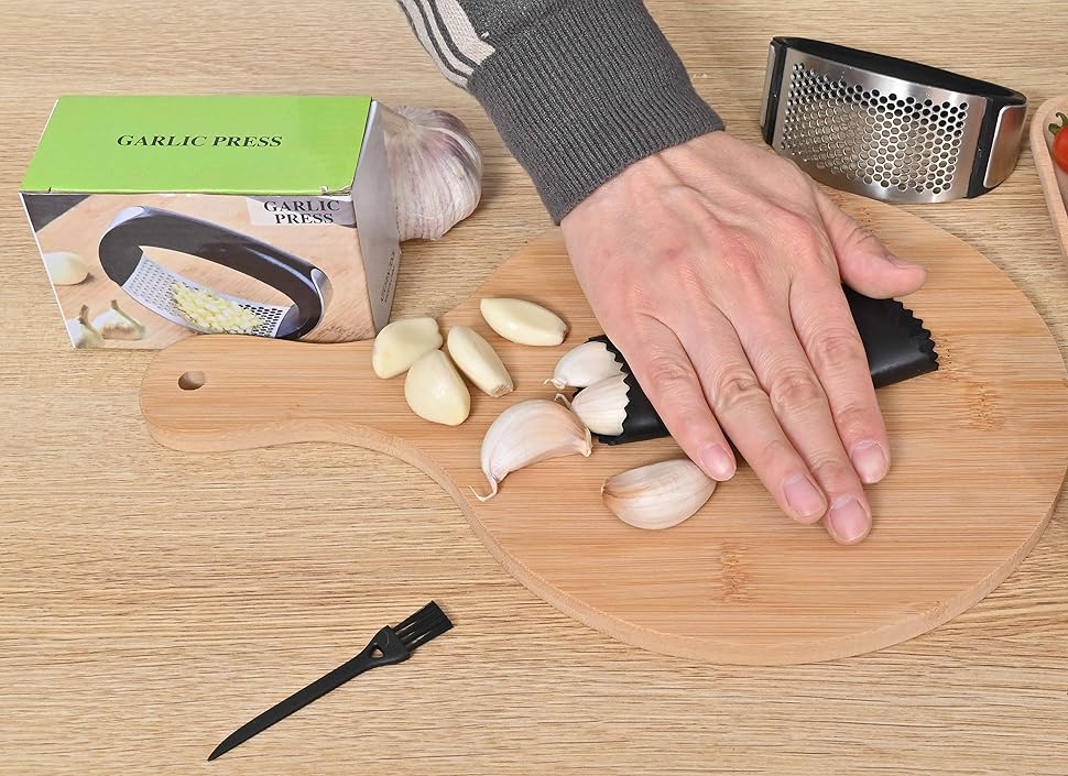 Garlic Rocker Stainless Steel Silicone Garlic Peeler Garlic