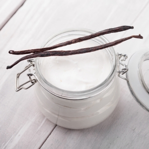 hautpflege body butter kosmetik narbensalbe mandelöl bienenwachs bio für kosmetik