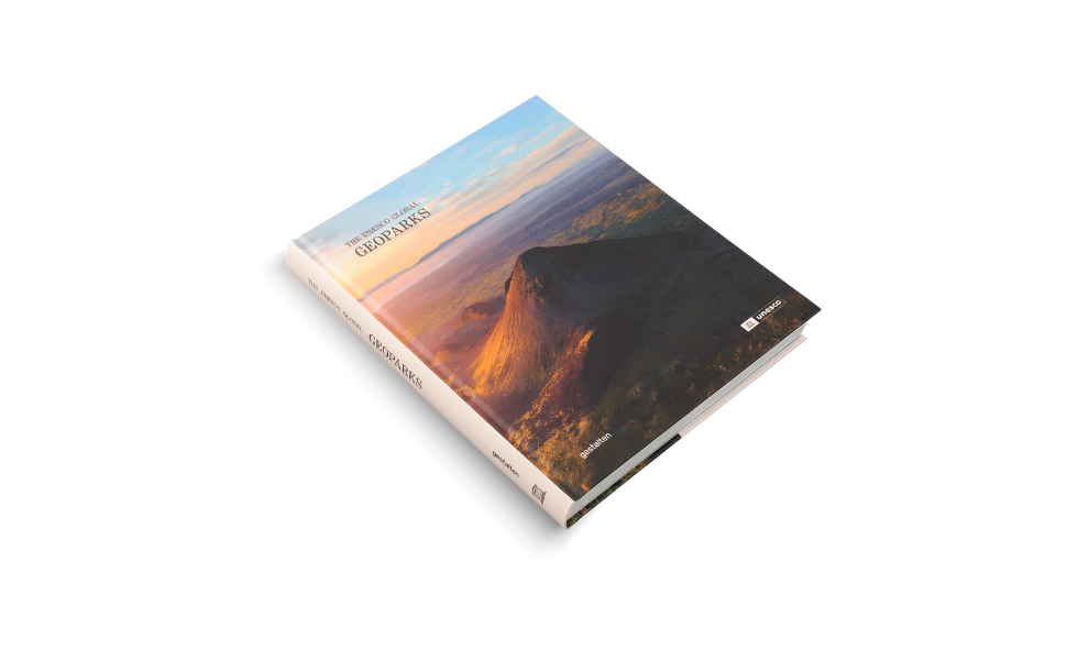 Geoparks The UNESCO Global Geoparks Amazon.co.uk Unesco, Gestalten