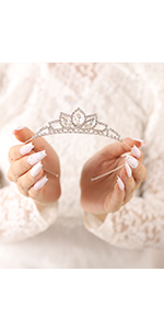 tiaras for women