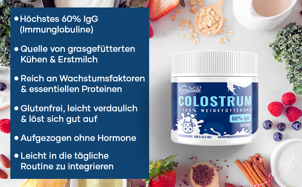 Contenant de supplément de colostrum entouré de baies fraîches et d'ingrédients, avec un texte en allemand répertoriant les avantages et les caractéristiques du produit