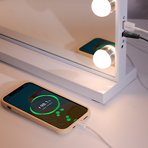 Hollywood Makeup Mirror with Lights