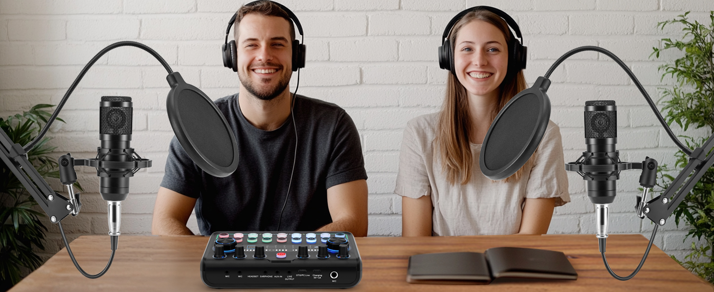 podcast equipment bundle, blue yeti microphone, podcast microphone, gaming equipment, podcast