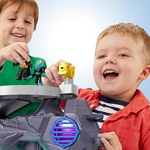 Small manufacture image 3