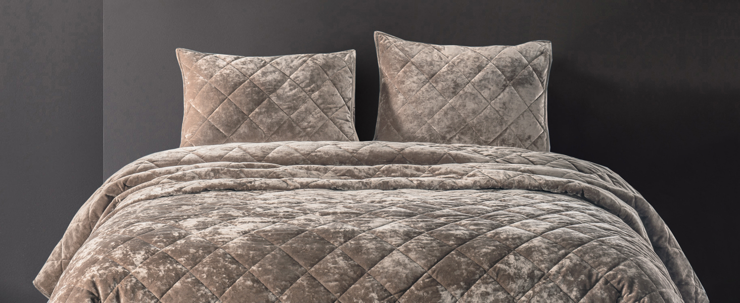 SHALALA Velvet Comforter,King Bedding Comforter Set