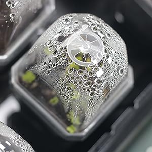Adjustable humidity dome