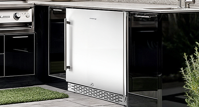 outdoor beverage fridge