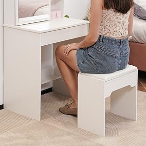 dressing table