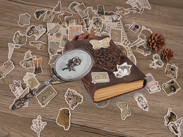 値下げMade in U.S.A. catalog & Scrapbook Amazon.com: 200Pcs Vintage Stickers, Aesthetic Scrapbook