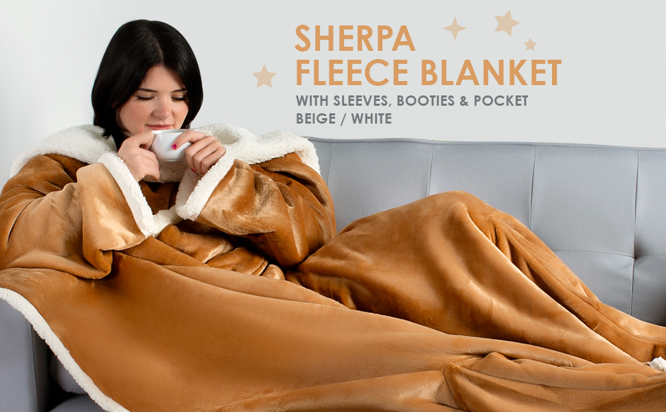 WICKED GIZMOS Wearable Sherpa Fleece Blanket with Sleeves & Foot Pockets for Smartphone, Remote