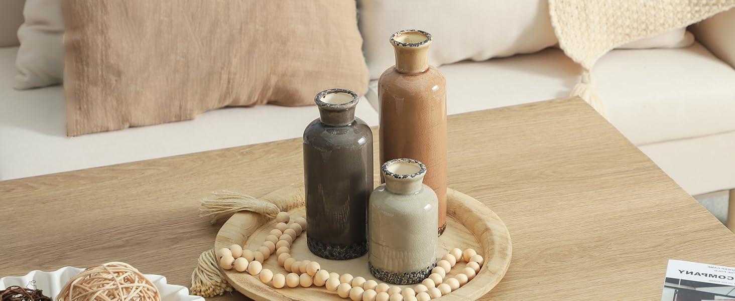 CERAMIC VINTAGE VASE