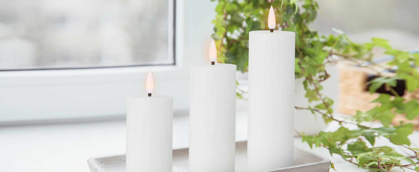 duduta White Flameless Pillar Candles with Remote Timer