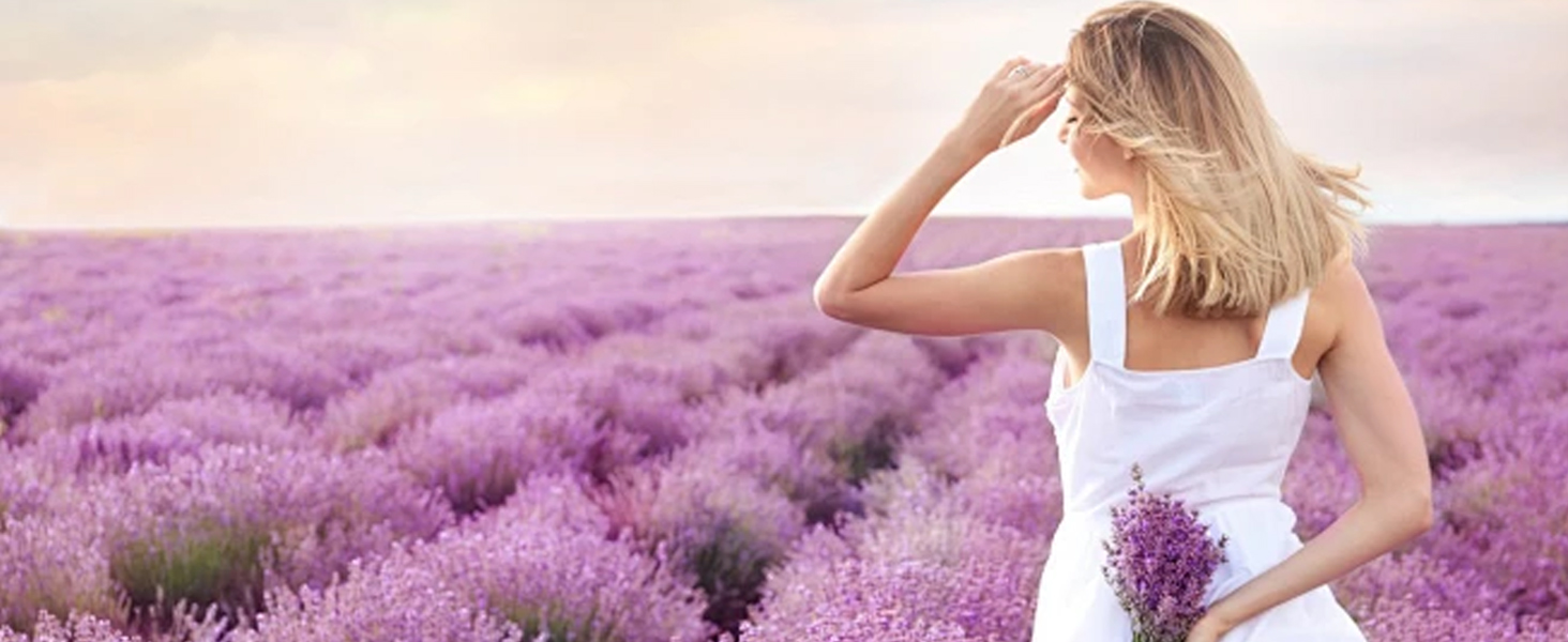 SCENTED CANDLES GIVES YOU A PLEASANT LIFE