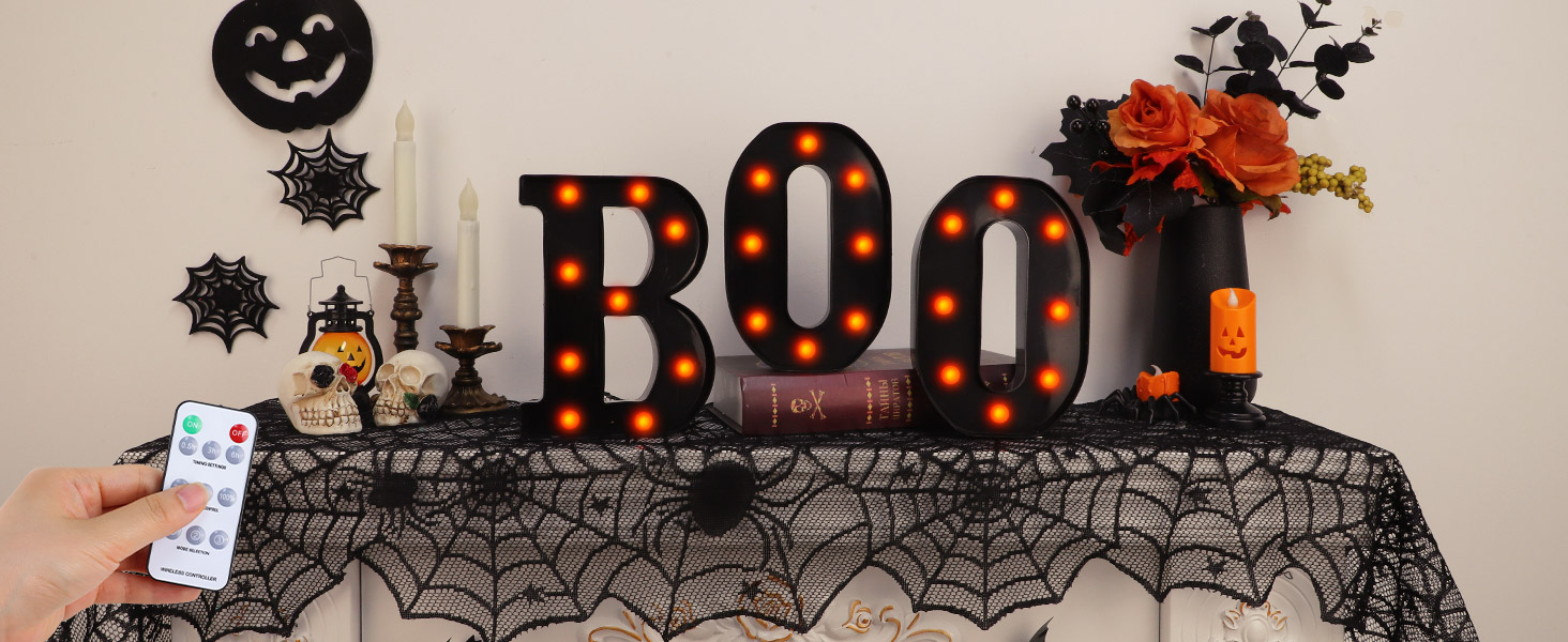 spooky table centerpiece